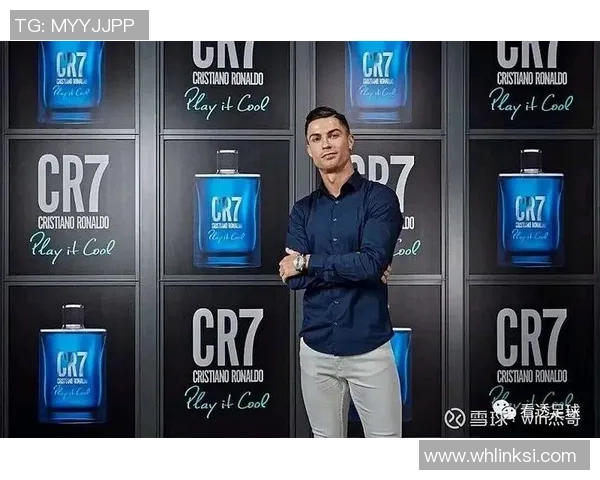 足球巨星魅力全开 揭秘球场外的精彩人生与品牌代言之路